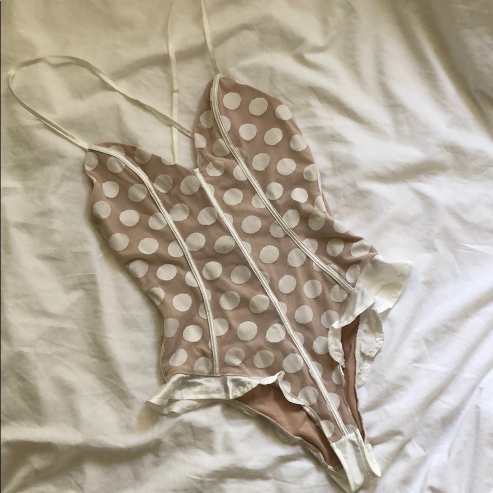 NWT. White Polka Dot Bodysuit
